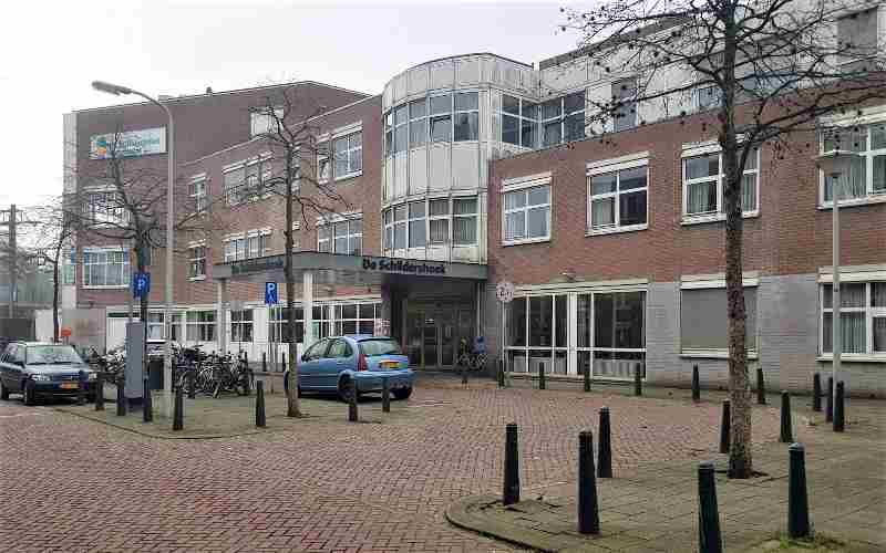 Hoe zit het met de opvanglocatie voor daklozen in de Schildershoek in Den Haag?