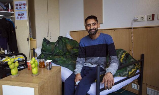 Het gezicht van de daklozen in Den Haag: Erik Faizel Moerli