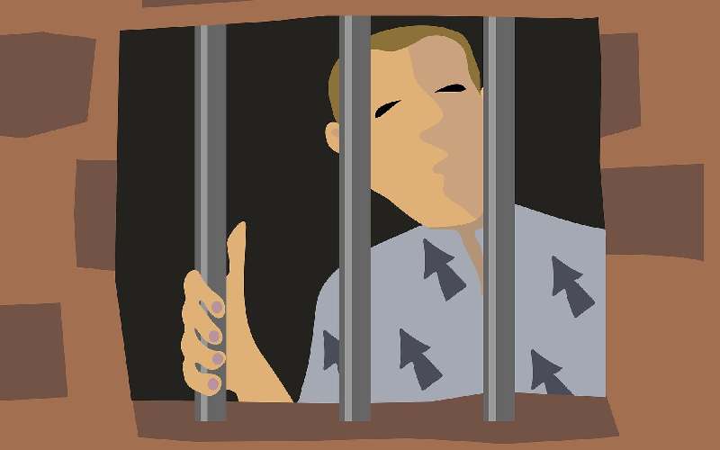 Geen woning, dus slaapt ex-gedetineerde Joop in een tent naast de gevangenis: ‘Ik wil gewoon mijn leven oppakken’